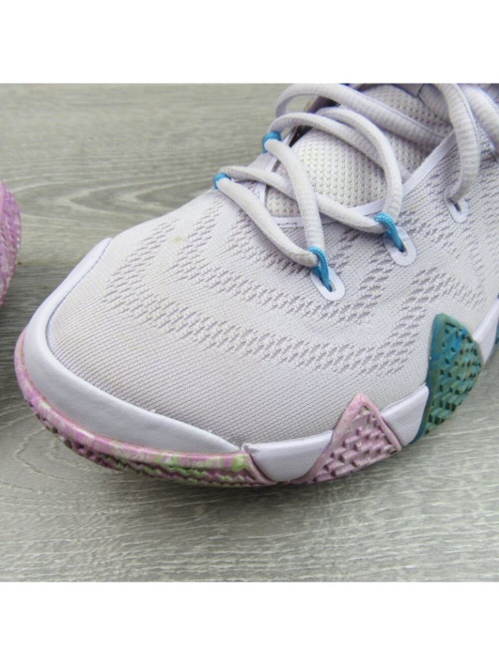 Nike Kyrie 4 Decades Pack 90’s Mens MISMATCH Size 9.5 - 10 * READ * 943806-902 - Picture 5 of 16